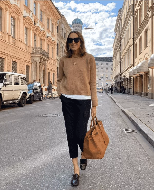 Black Cargo Pants Outfit Ideas