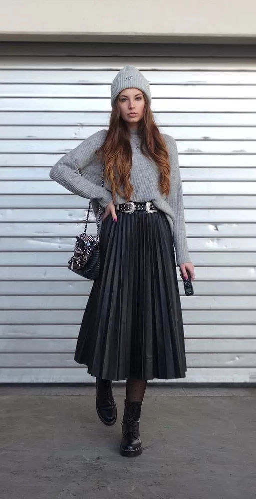 Beanie and maxi skirt look