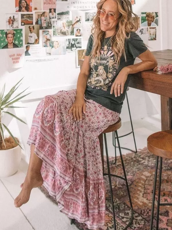 Bohemian style summer outfit with maxi skirt