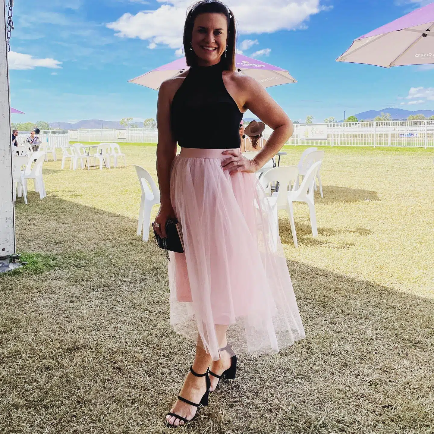 What To Wear At The Races 16