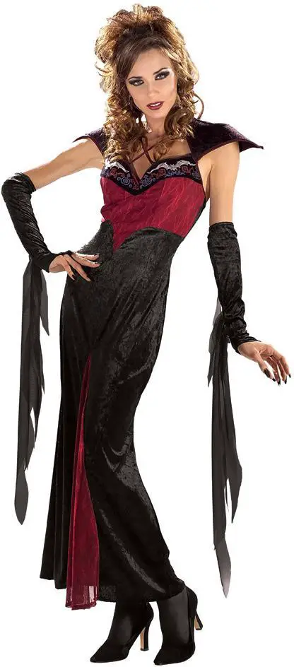 vampira halloween costume
