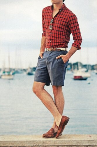 26 Cool and Stylish Bermuda Shorts for Men This Season