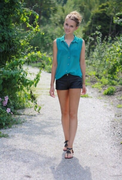 How to Wear Leather Shorts ? 30 Outfit Ideas