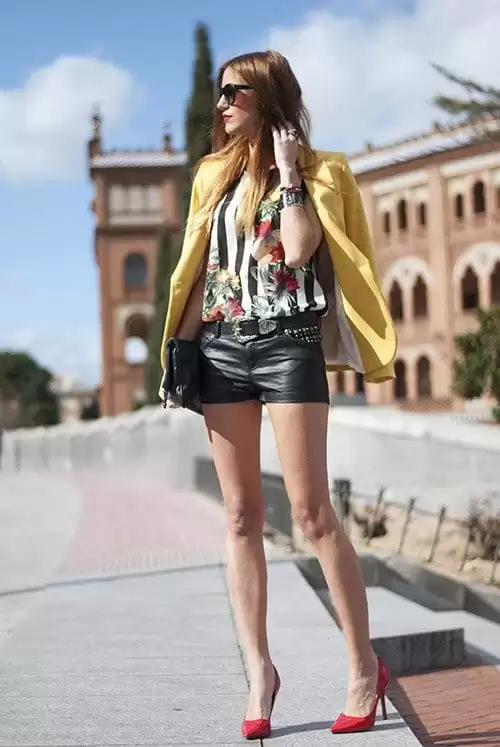 Leather shorts street style