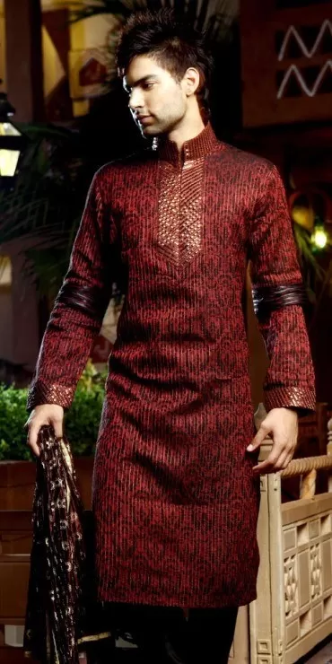 Groom Mehndi Dressing ideas