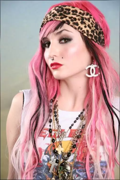 Pink Hairstyle teenage girls