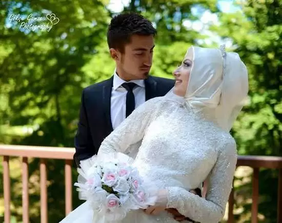 Romantic Muslim Couples Pics - Islamic Wedding Pictures