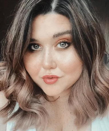 plus size work makeup