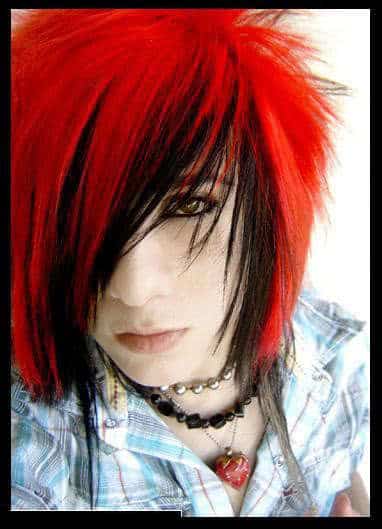 35 Cool Emo Hairstyles For Guys (2023 Guide)  Emo hairstyles for guys,  Short emo hair, Emo haircuts