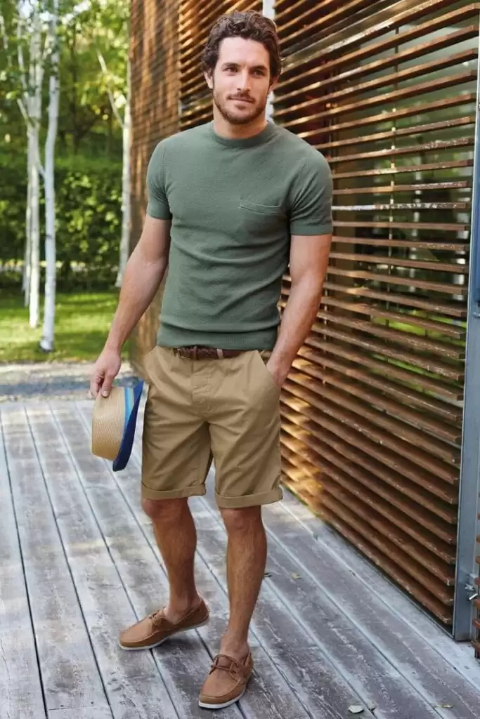 Stylish Outfits with Shorts for Men (3)