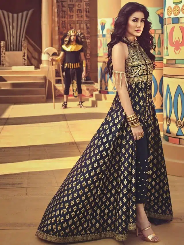 Pakistani Designers Eid Dresses for women This Eid