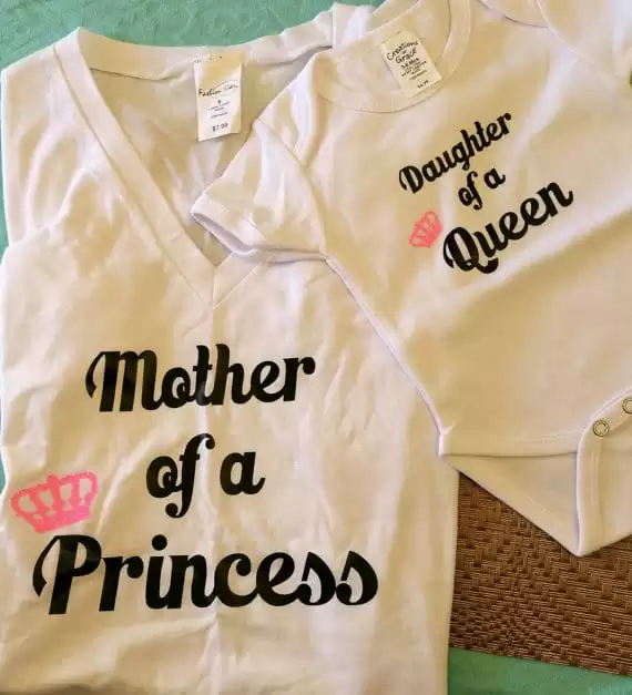 matching clothes for mother and daughter