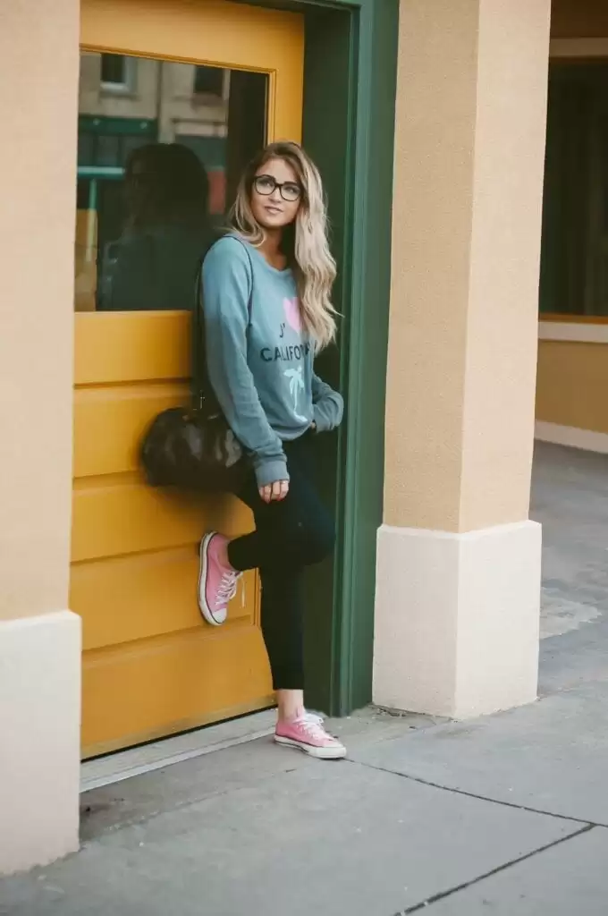 Sporty Outfits for School Girls (41)