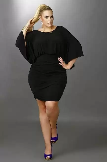 Fashionable Outfits For Plus Size Ladies (16)