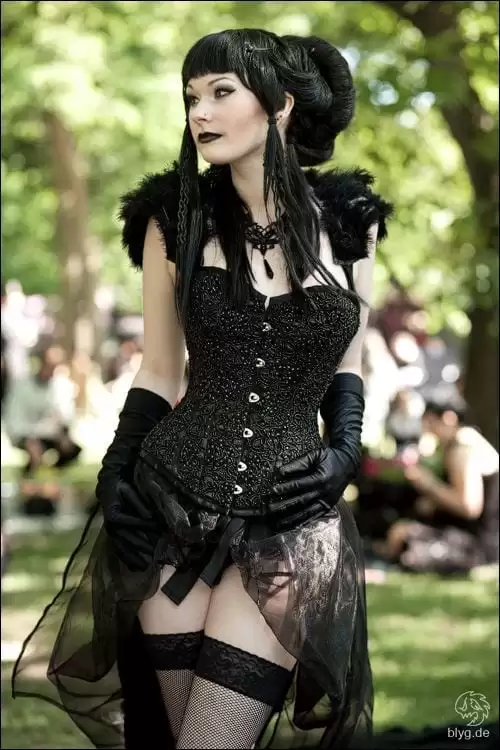 Gothic Hairstyles (7)