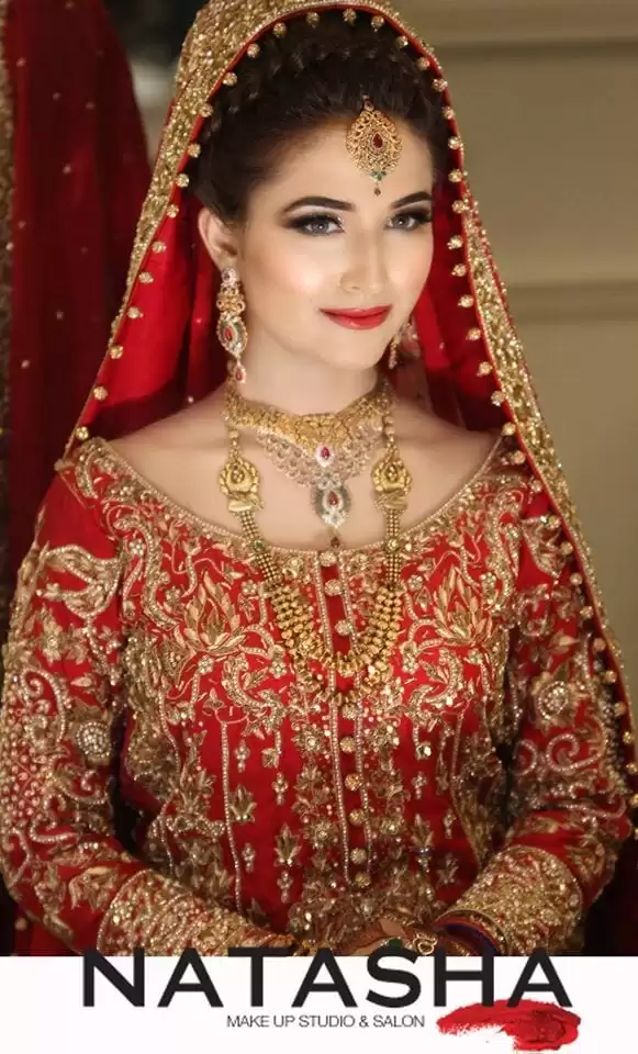 Pakistani Bridal Hairstyles For A Perfect Look (1)