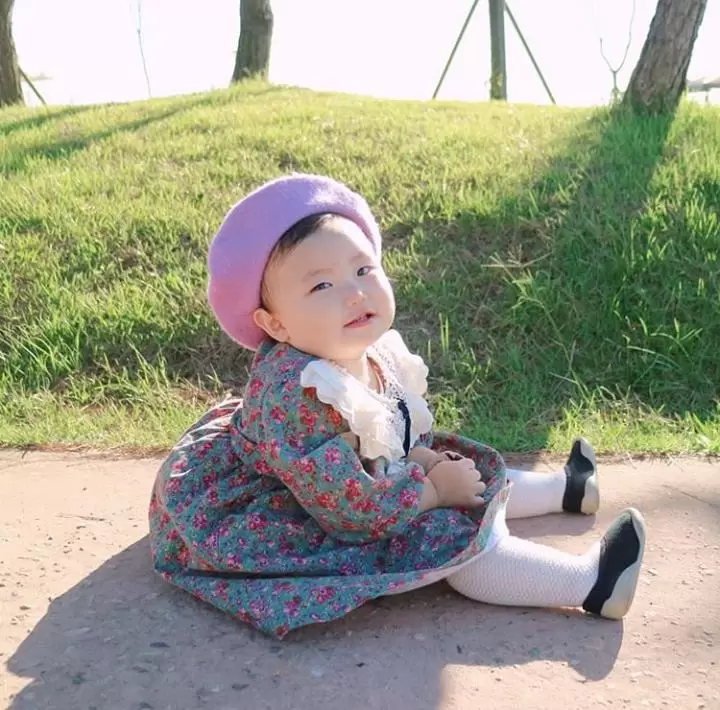 Take a Look At Some Of These Incredibly Cute Baby Girls (8)