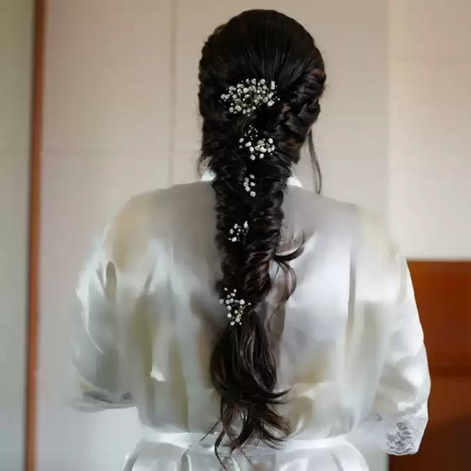 Pakistani Wedding Hairstyles for a Perfect Looking Bride