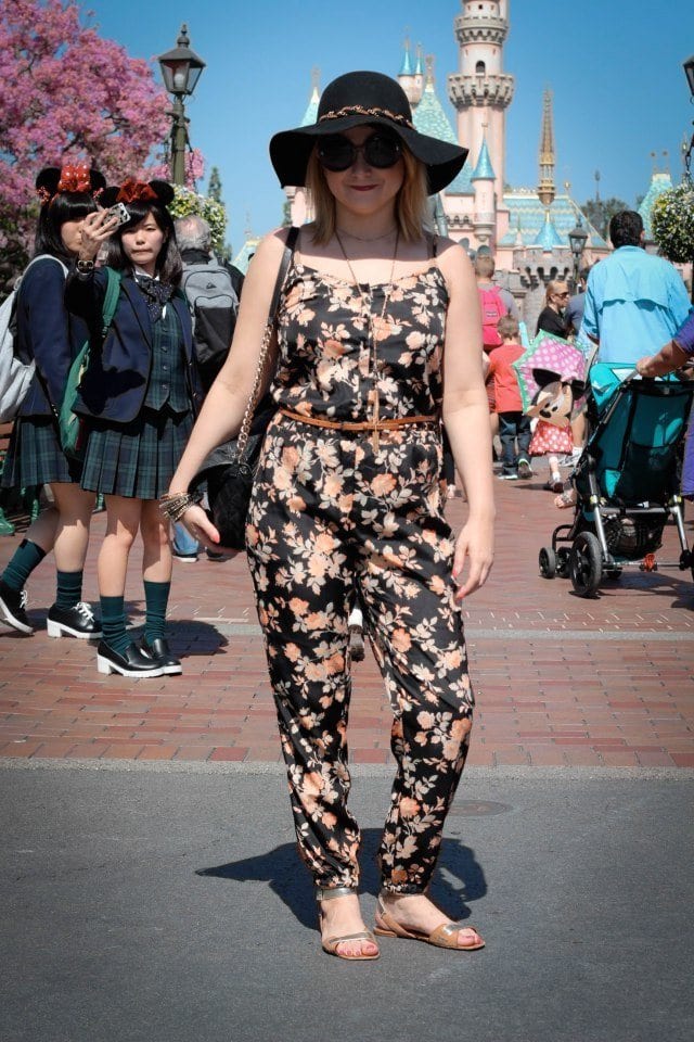 20-cute-outfits-to-wear-at-disney-world-for-memorable-trip