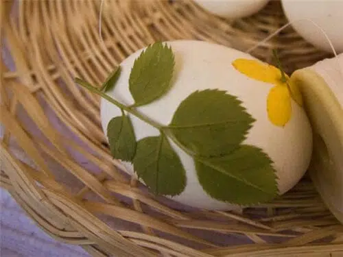 Artistic, Blissful Easter Eggs