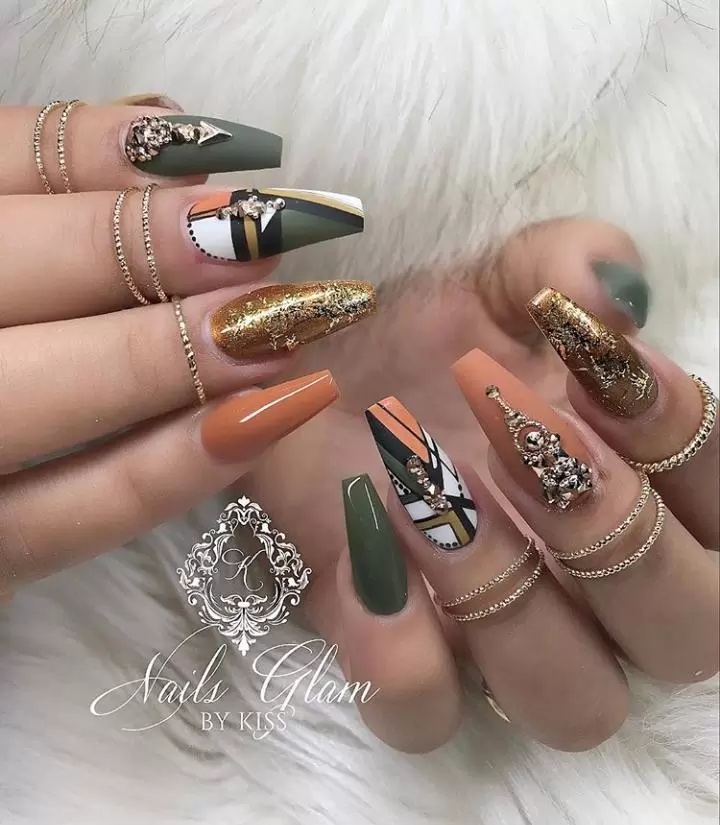 Creative Nail Art Ideas To Blow You Away (76)