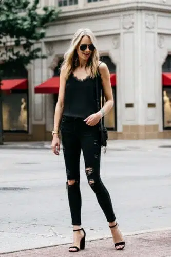  Swag Outfit with Distressed Jeans