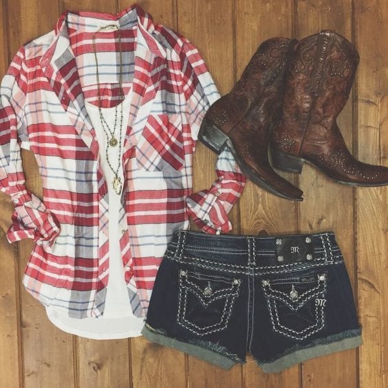 Country Concert Outfits For Women – 20 Styles To Try