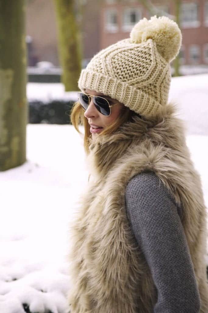 Stylish Winter Hats for Women-These 8 Winter Hats Every Girl Must Try