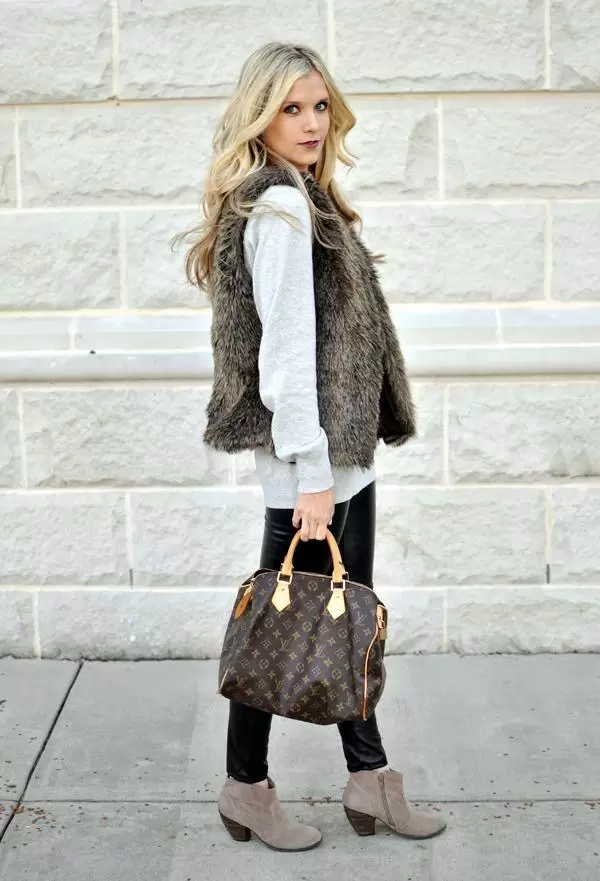 winter outfits with furs (10)