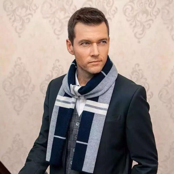 Outfits with Scarves – 43 Ways for Men to Wear a Scarf