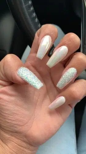 Glitter White Nail Art