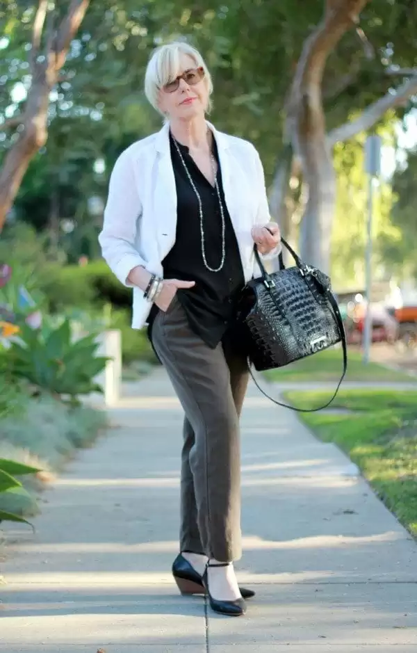 work outfits for women over 50