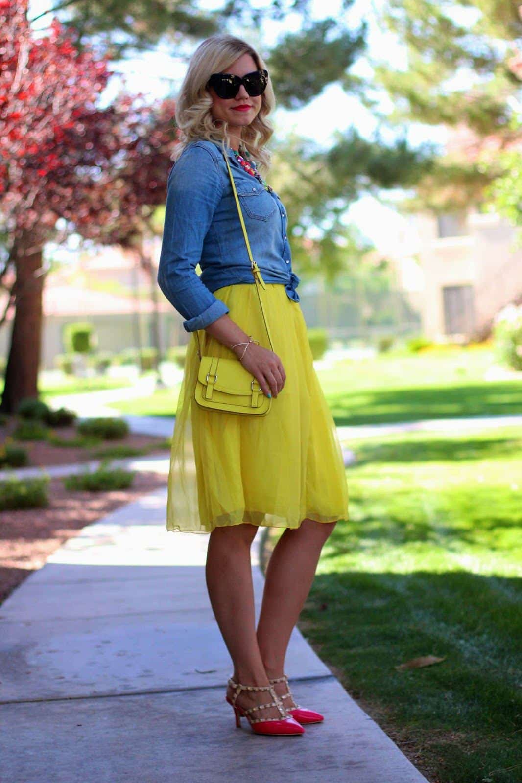 Yellow Skirt Outfits- 27 Ideas on How to Wear a Yellow Skirt