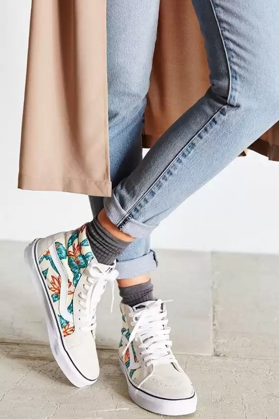 How to Wear Printed Vans