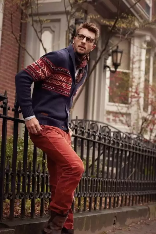 how to wear orange pants for men (29)