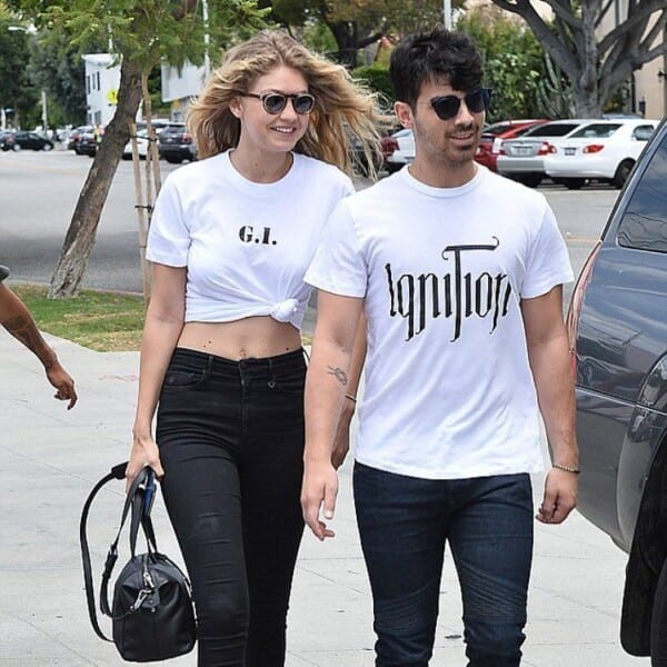 Celebrity Couples Matching Outfits –30 Couples Who Nailed It