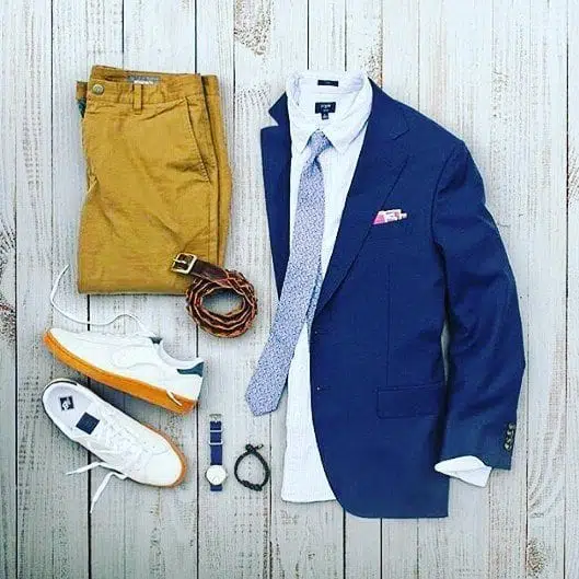 Men's Outfits with Mustard Pants