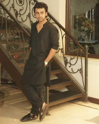 Black Kurta Pajama Outfits for Men