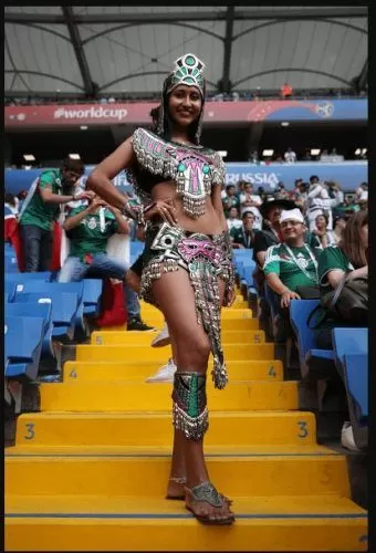 beautiful female fans in Fifa 2018