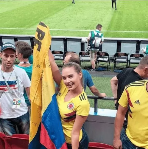 beautiful female fans in Fifa 2018