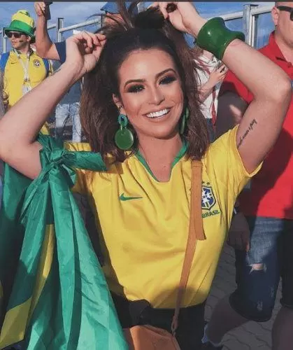 beautiful female fans in Fifa 2018