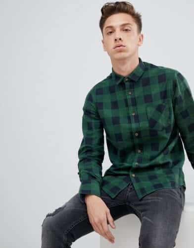 58 Best Flannel Shirt Outfits for Men & Styling Tips