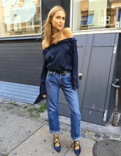 Outfits with Mom Jeans – 25 ways to wear Mom Jeans Fashionably (1)