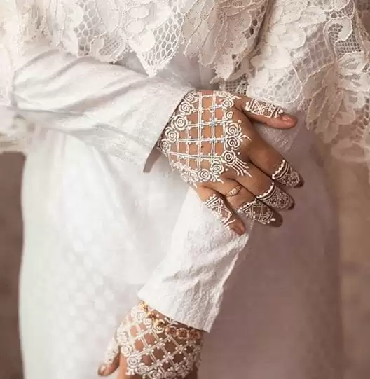 Eccentric Henna Trends - 30 Outlandish Mehndi Designs (12)