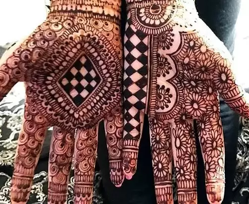 Mehndi Designs For Karva Chauth (13)