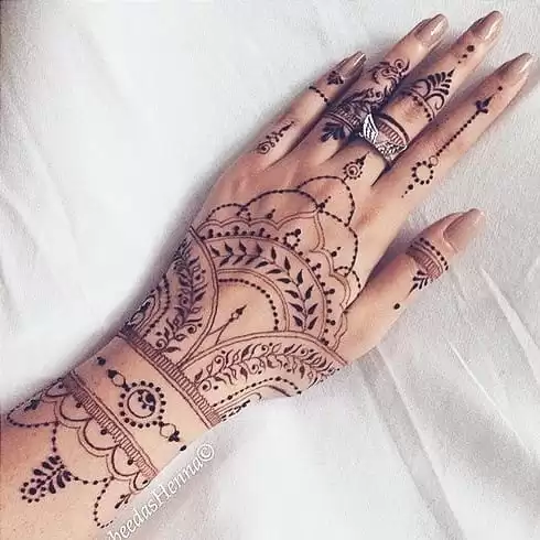 Most Popular Mehndi Tattoo Designs (31)