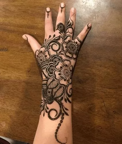 Best Floral Mehndi Designs (34)