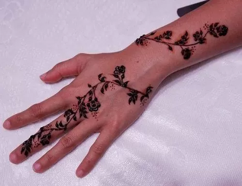 Best Floral Mehndi Designs (16)