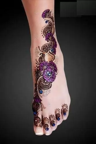 Best Glitter Mehndi Designs (23)