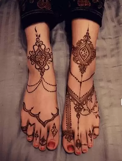 Mughlai Mehndi Designs (30)